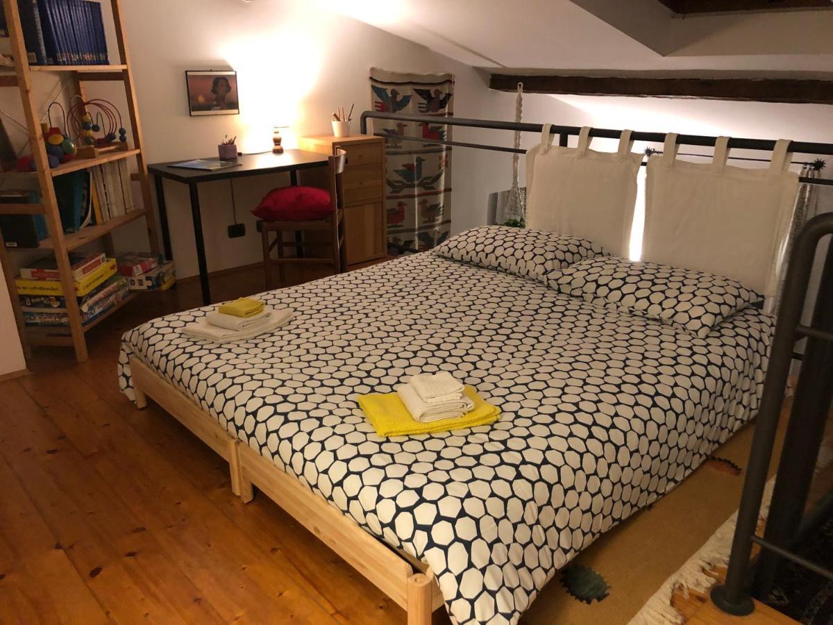 Ferienwohnung Sotto Il Tetto Di Sofia Florenz Exterior foto